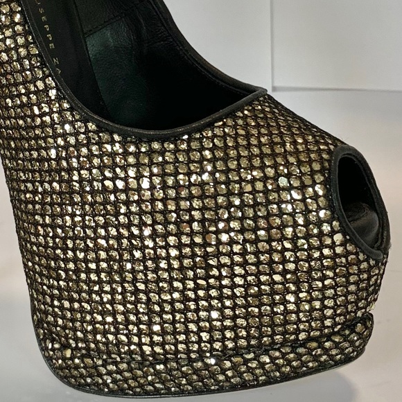 Giuseppe Zanotti   Shoes - Picture 11 of 15
